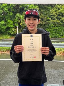 中学優勝：柬理日楠詩さん